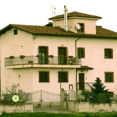 La Casa Del Gelso Fiorito Lägenhet Eboli Exteriör bild