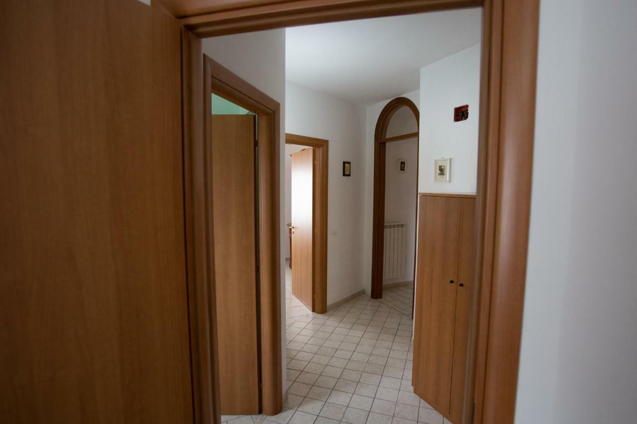 La Casa Del Gelso Fiorito Lägenhet Eboli Exteriör bild